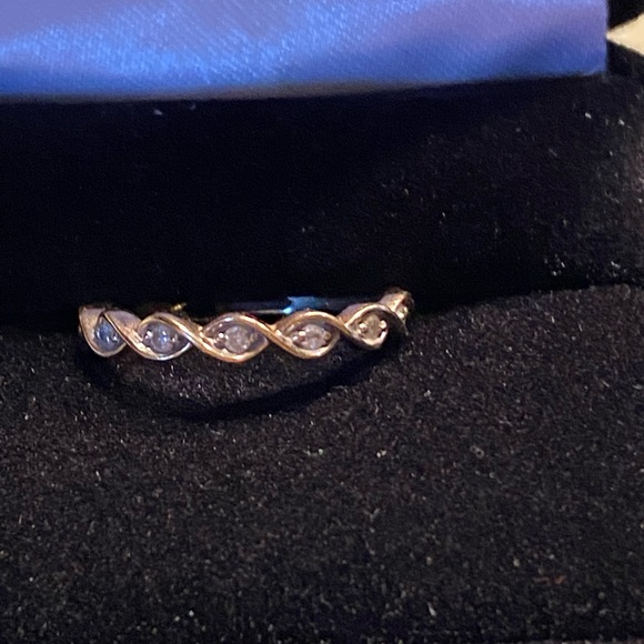 Sold - Picture 2 of 5